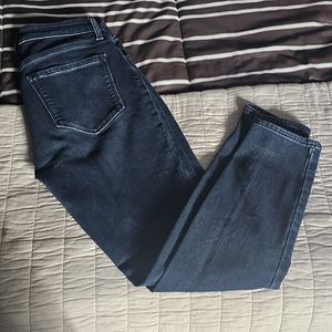 Gently Used Old Navy Built-In Warm Jeggings Size 6 Petite